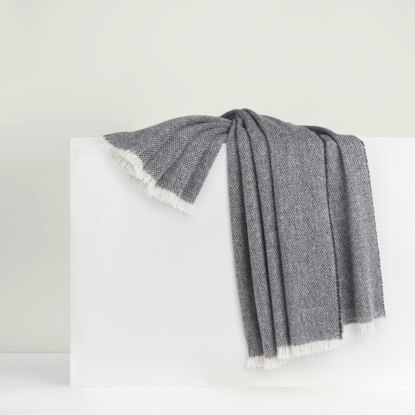 Navy Italian Luna Cashmere Throw | Luna Cashmere